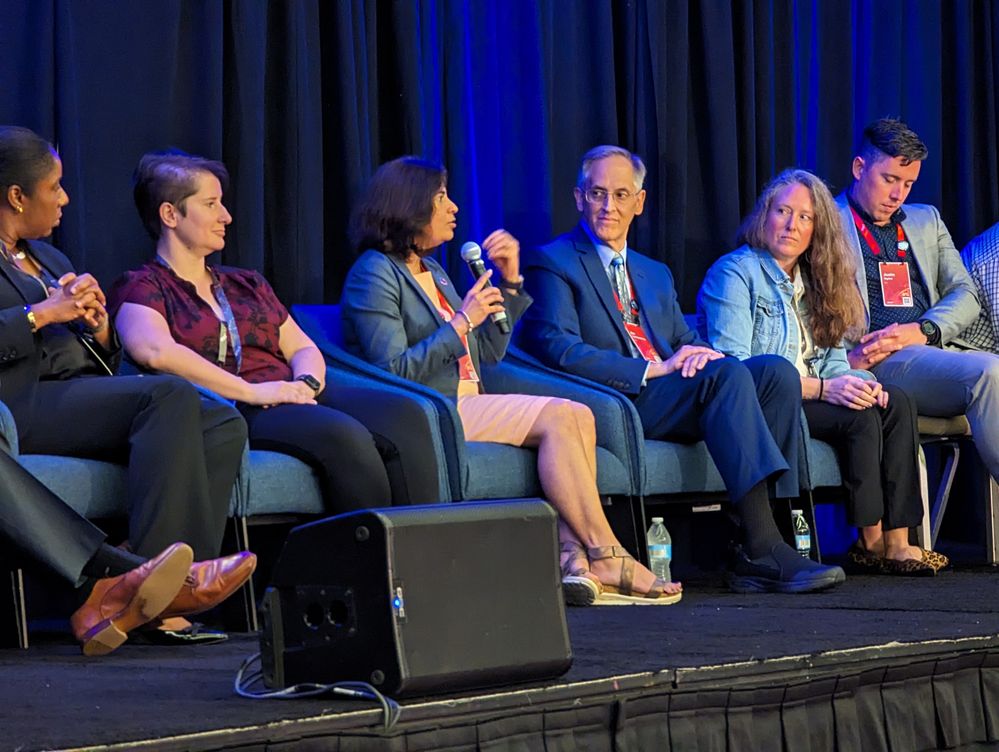 PXL_20230709_223346983.MP.jpg PXL_20230709_223346983.MP.jpg