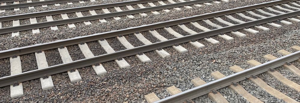 rail_banner.jpg rail_banner.jpg