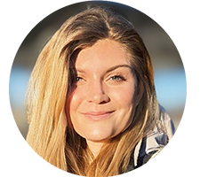 200x200_Ellie Hakari_Circular Image_With Buffer.png