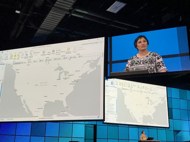 Billie Leff describes the use of the ArcGIS Basemaps Gallery